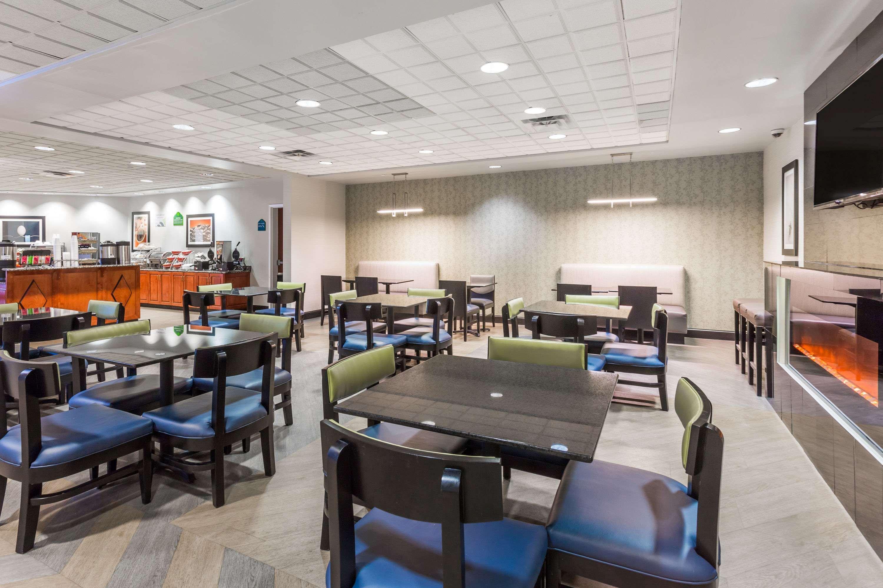 Wingate By Wyndham Chesapeake Hotel Exterior photo